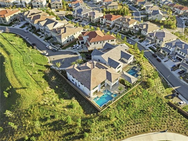 20454 W Albion Way, Porter Ranch, CA 91326