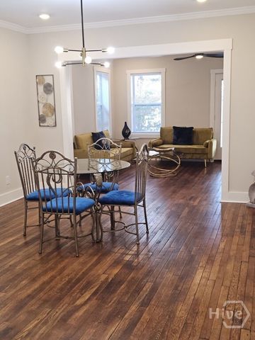 905 E Park Avenue B, Savannah, GA 31401