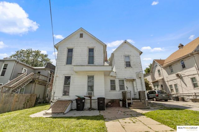 1309 S 32nd Street, Omaha, NE 68105