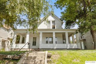 1309 S 32nd Street, Omaha, NE 68105