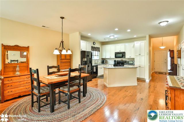 2615 Union Court, Hanover Twp, PA 18017