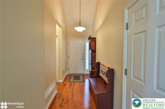 2615 Union Court, Hanover Twp, PA 18017