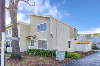 19 Manchester Ct, Novato, CA 94947