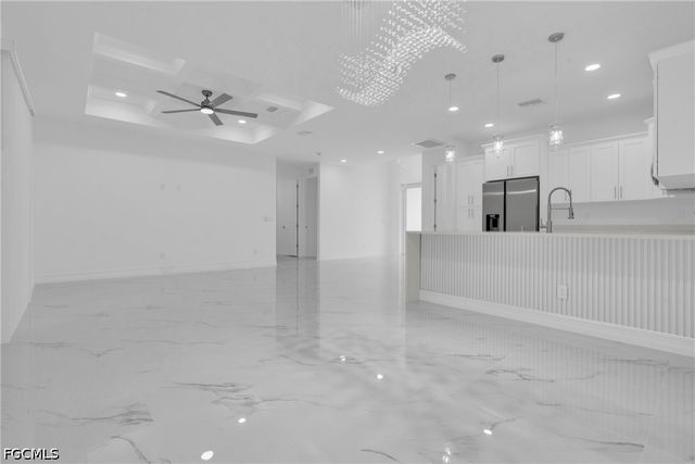 2115 Polar AVE, Alva, FL 33920