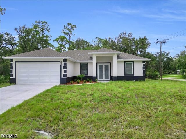 2115 Polar AVE, Alva, FL 33920