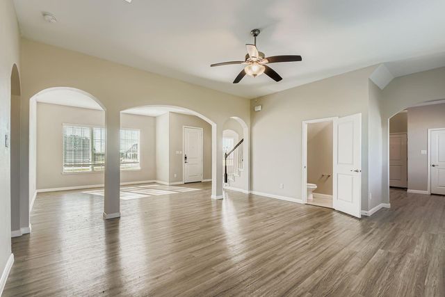 18315 Woods End, Rosharon, TX 77583