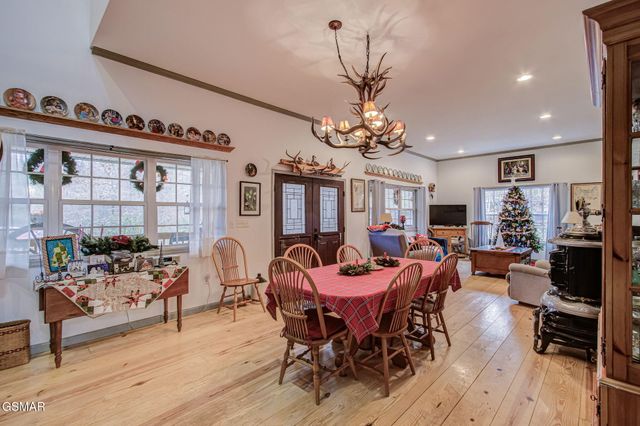 3875 Poplar Lane, Kodak, TN 37764