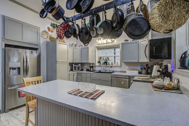 3875 Poplar Lane, Kodak, TN 37764