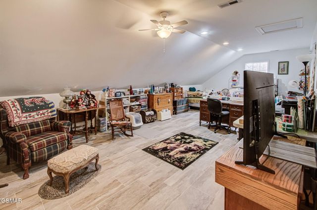 3875 Poplar Lane, Kodak, TN 37764