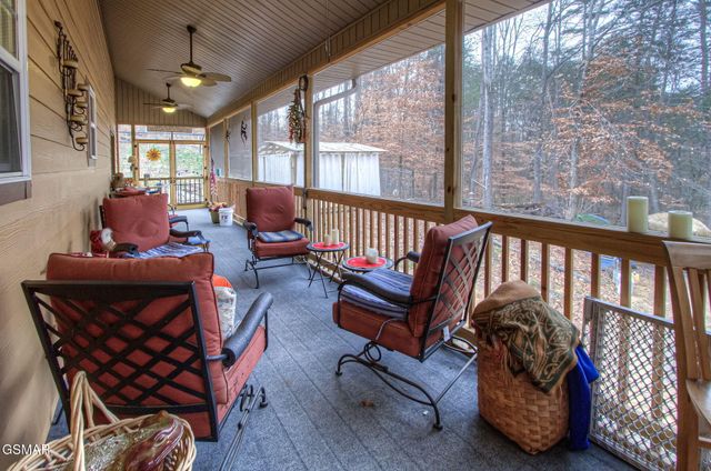 3875 Poplar Lane, Kodak, TN 37764