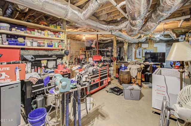 3875 Poplar Lane, Kodak, TN 37764