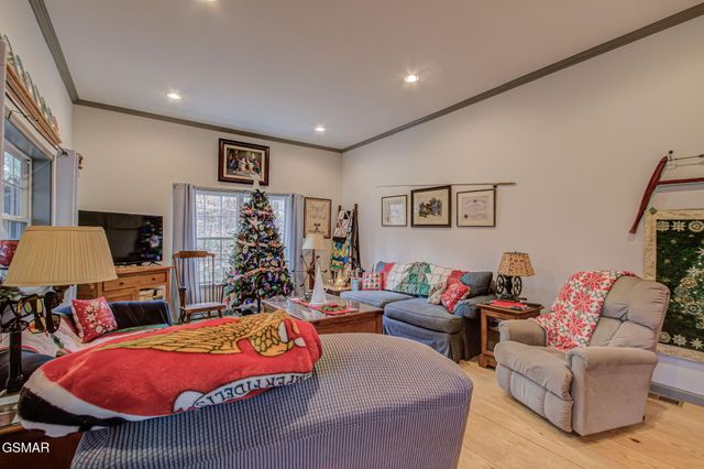 3875 Poplar Lane, Kodak, TN 37764