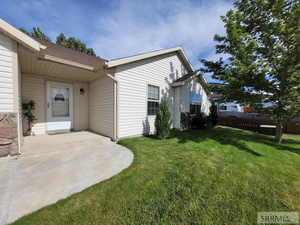Image 1 of property listing at 5144 Jake Avenue, Chubbuck, ID 83202