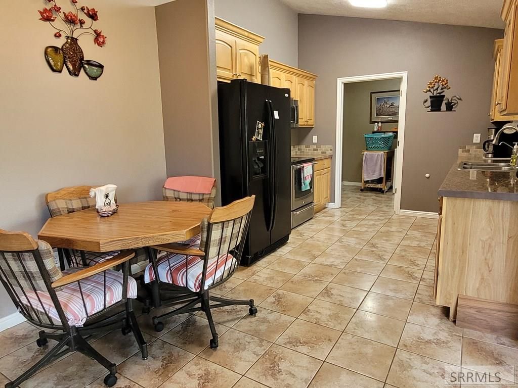 Image 5 of property listing at 5144 Jake Avenue, Chubbuck, ID 83202