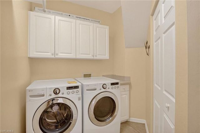 6285 Wilshire Pines CIR 701, Naples, FL 34109