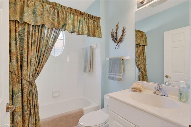 6285 Wilshire Pines CIR 701, Naples, FL 34109