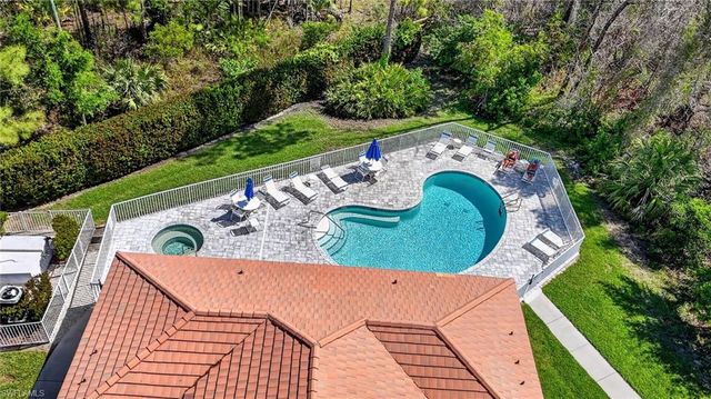 6285 Wilshire Pines CIR 701, Naples, FL 34109