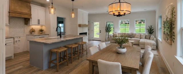 110 Cove, Montgomery, TX 77356