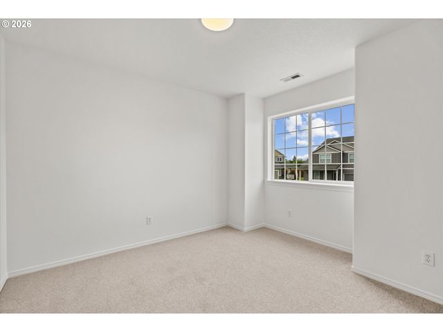 3355 Se 30th St, Gresham, OR 97080