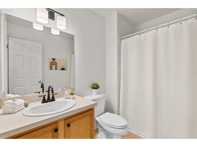 3355 Se 30th St, Gresham, OR 97080