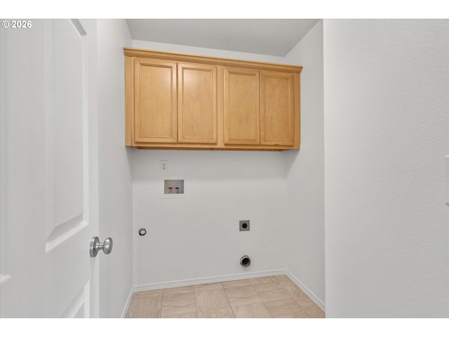 3355 Se 30th St, Gresham, OR 97080
