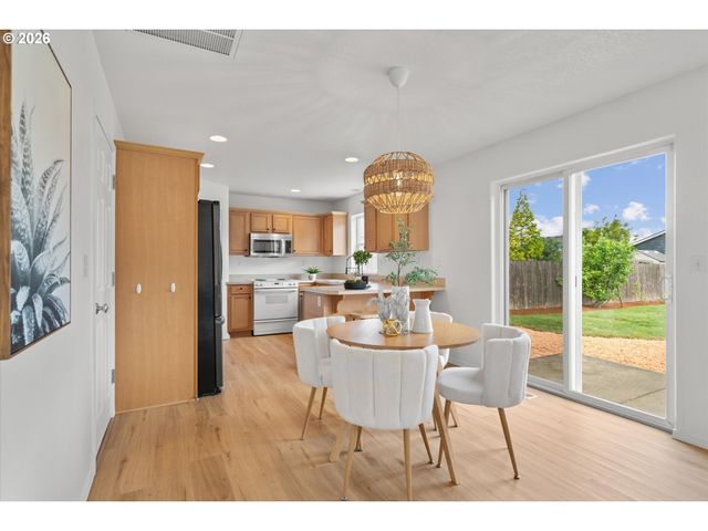 3355 Se 30th St, Gresham, OR 97080