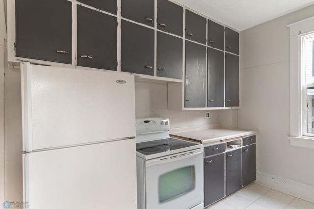 824 9th Street N, Fargo, ND 58102