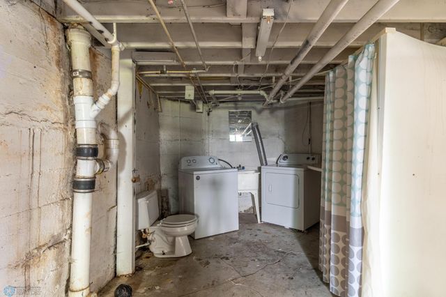 824 9th Street N, Fargo, ND 58102
