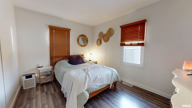 411 CAPRI Street, Pekin, IL 61554