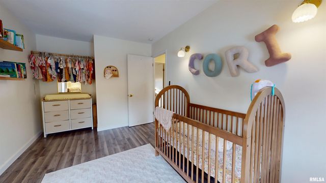 411 CAPRI Street, Pekin, IL 61554