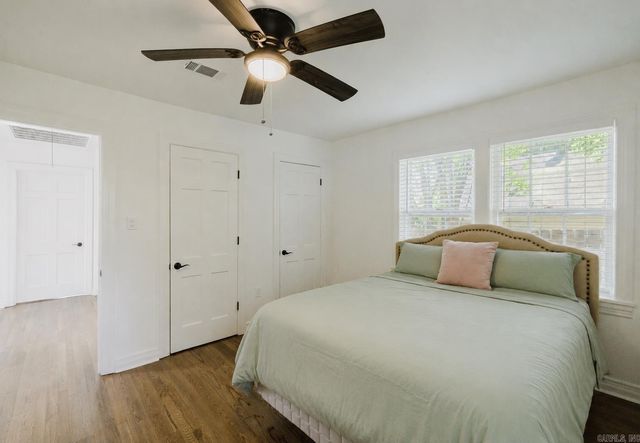 213 E Narroway, Benton, AR 72015