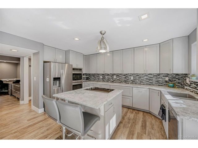 3392 Estates Cir, Larkspur, CO 80118