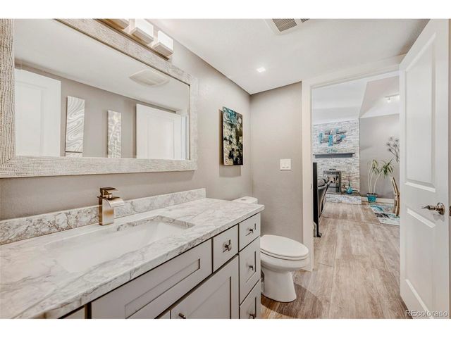 3392 Estates Cir, Larkspur, CO 80118