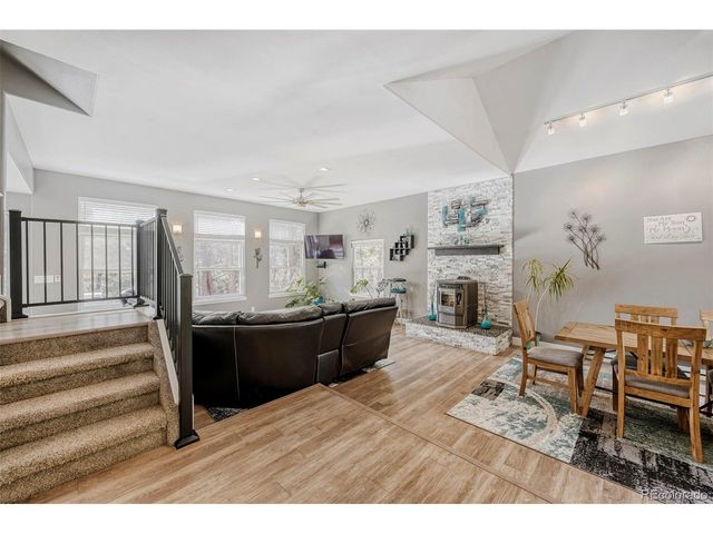 3392 Estates Cir, Larkspur, CO 80118
