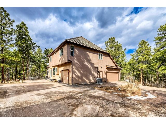 3392 Estates Cir, Larkspur, CO 80118