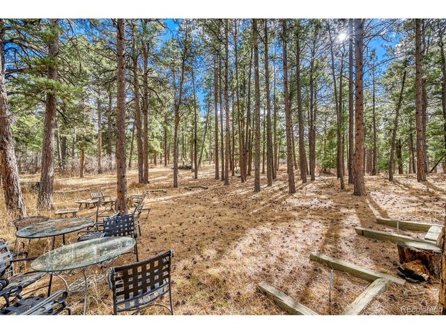 3392 Estates Cir, Larkspur, CO 80118