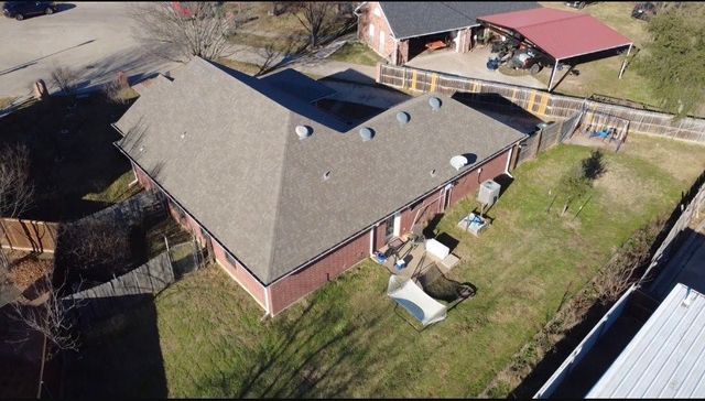 1008 Treys Court, Sanger, TX 76266