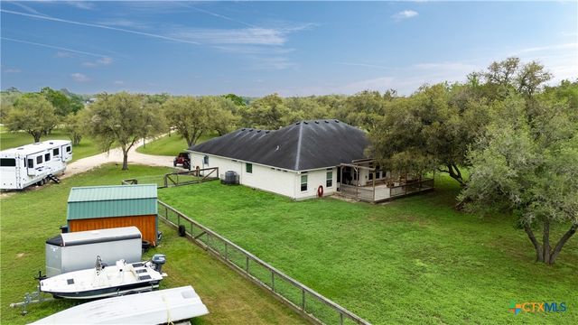 7134 Old Highway Road, Inez, TX 77968