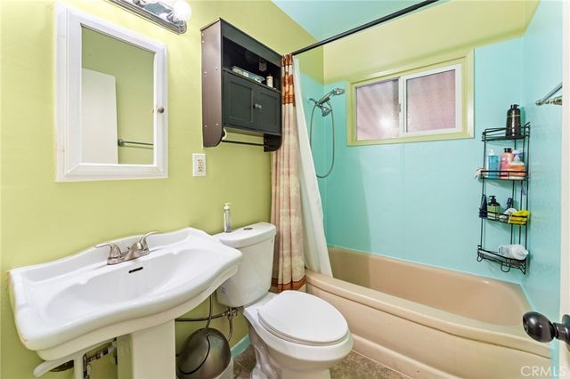 6003 N Briargate, Glendora, CA 91740