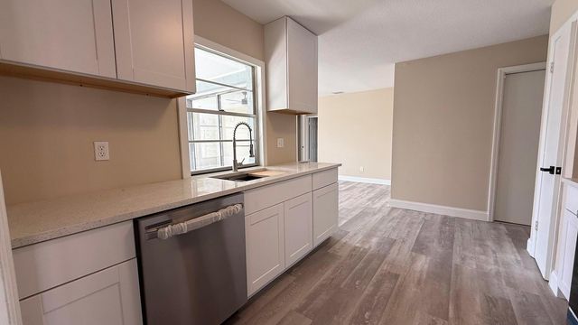 548 SE Oceanspray Terrace, Port St Lucie, FL 34983