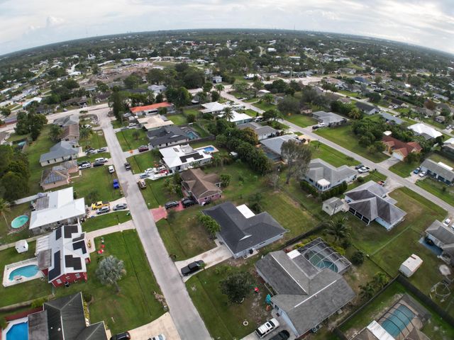 548 SE Oceanspray Terrace, Port St Lucie, FL 34983