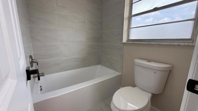 548 SE Oceanspray Terrace, Port St Lucie, FL 34983