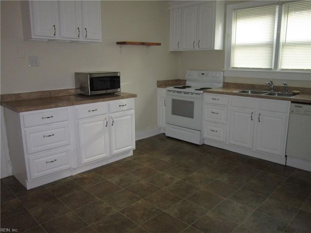 1111 Elk AVE, Norfolk, VA 23518