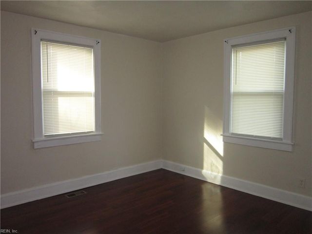 1111 Elk AVE, Norfolk, VA 23518