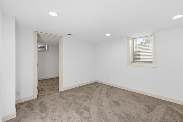7611 Laredo Drive, Chanhassen, MN 55317