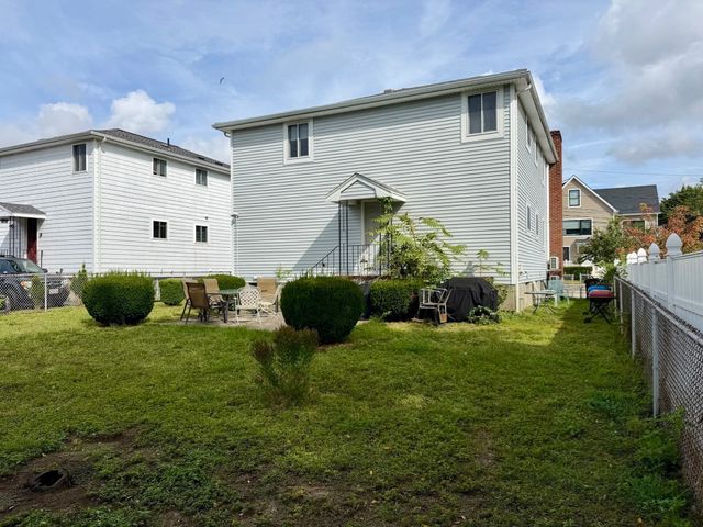 46-48 Waltham St, Watertown, MA 02472