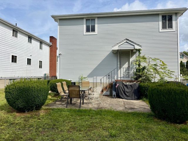 46-48 Waltham St, Watertown, MA 02472