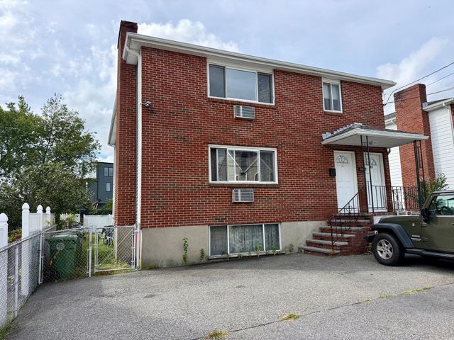 46-48 Waltham St, Watertown, MA 02472
