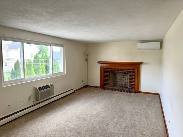 46-48 Waltham St, Watertown, MA 02472