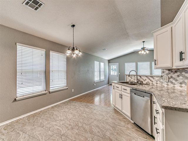 10333 Buccaneer Drive, Oklahoma City, OK 73159